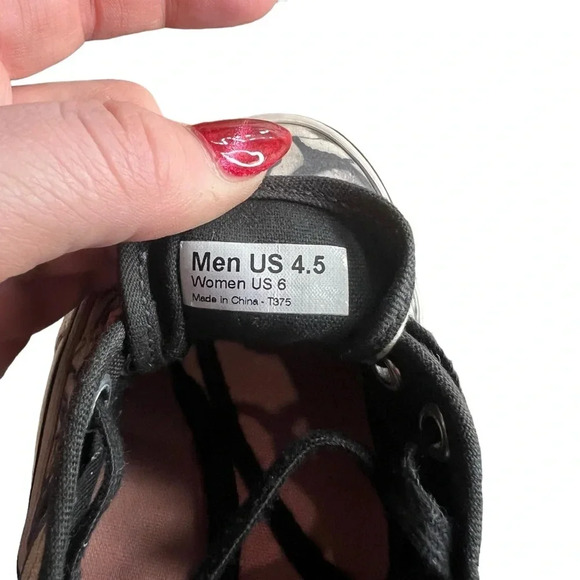 Vans Authentic Digi Roses Floral Lace Up Skateboard Sneakers Men's 4.5/Women's 6 - Picture 9 of 9